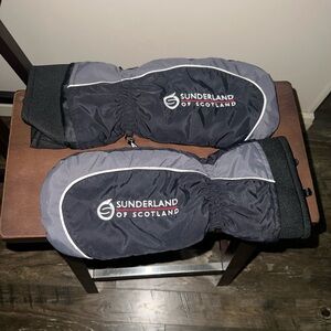 Sunderland Of Scotland Gloves Mittens Thermal Lined Golf Showerproof Water Cold